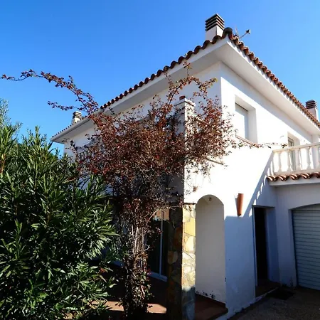 בית נופש Casas La Vinya Ii *